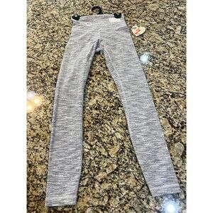 Lululemon leggings size 2 wunder under leggings